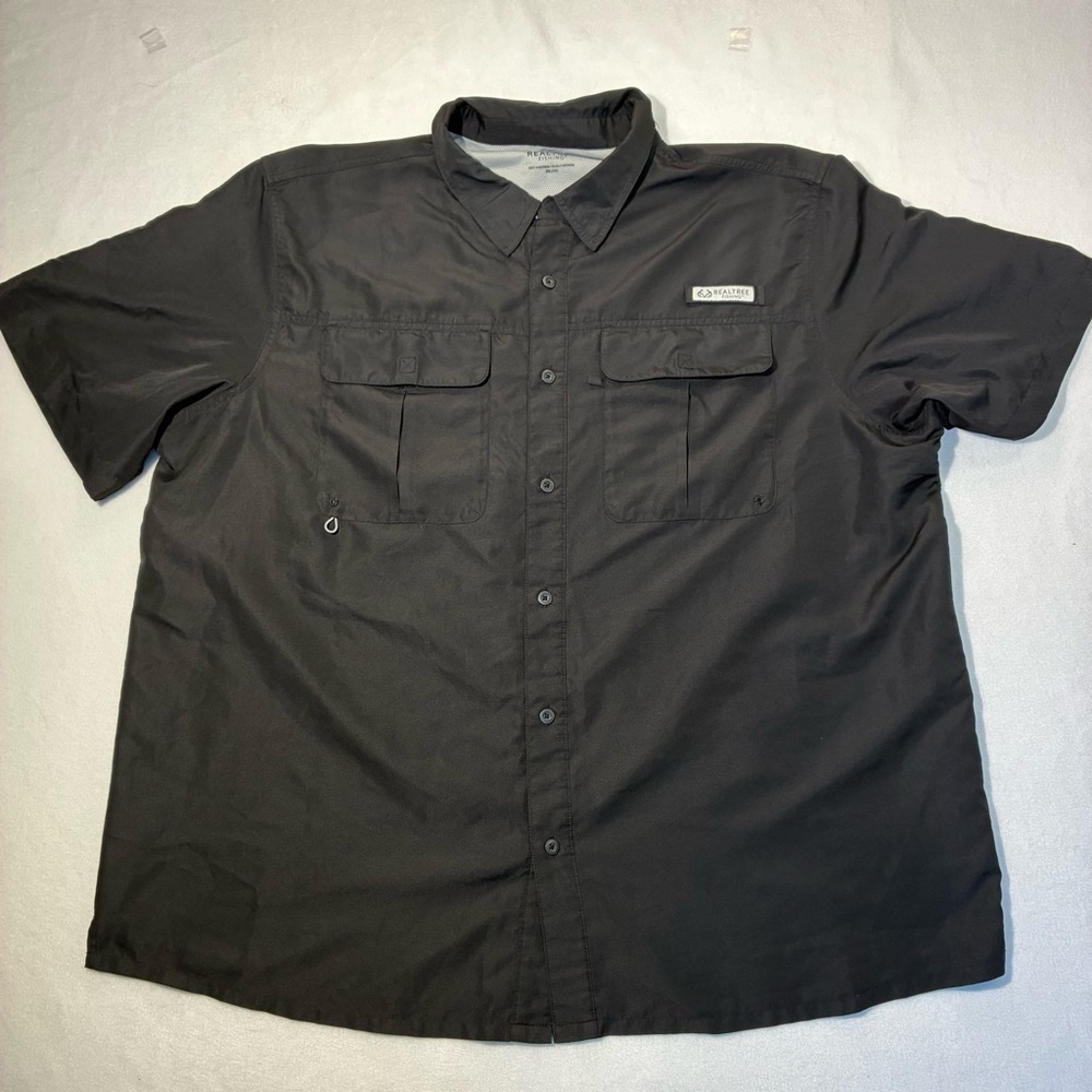 Realtree Short Sleeve Fishing Shirt Men's XXL Black Vented In Back Button-Up